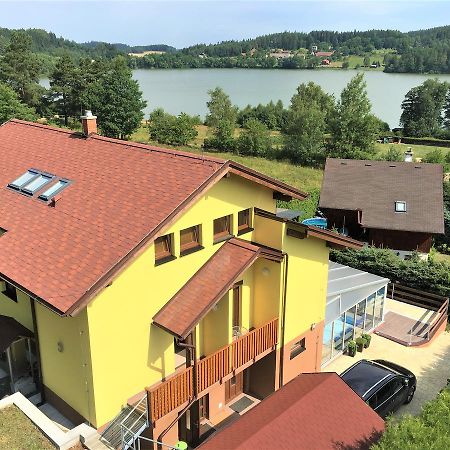 Penzion Hnacov Zavlekov Luaran gambar